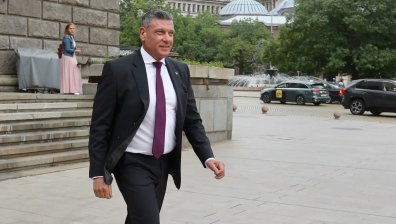 Предаването на Картофа на властите: Защитата му обвини Кандев в натиск