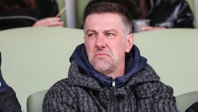 Ще уволнят ли Кръстаич при загуба от Сърбия в Разград?