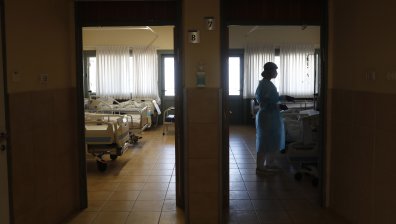 Все по-млади пациенти с Ковид-19 постъпват в болниците в Германия