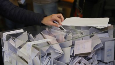 От 24 март хората под карантина подават заявление за гласуване с мобилна секция