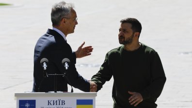 НАТО с две червени линии към Русия, след тях се намесва пряко във войната в Украйна