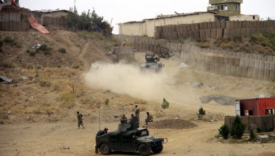 10 жертви на бомбен атентат в Кабул