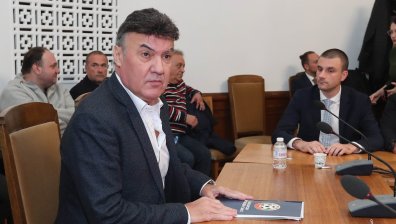 Боби Михайлов: Няма да бъда изкупителна жертва заради платен протест