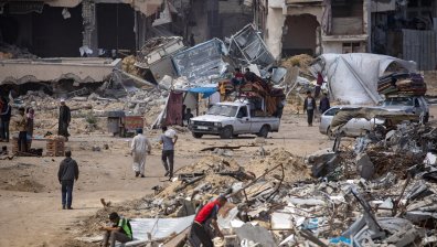 Най-малко 12 загинали в Рафах след атака на израелски бойни самолети и танкове