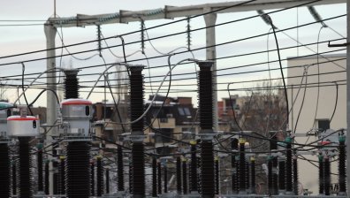 КЕВР предупреди за рязък скок в цените на тока за бита