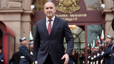 "Галъп": Формация на Радев печели 30%, пет партии влизат в НС при избори днес