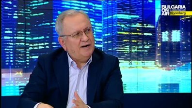 Осман Октай: Два фактора могат да дестабилизират страната