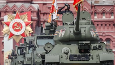 Руският бюджет за отбраната ще нарасне със 70% през 2024 г.