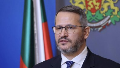 Министър Христанов смени шевовете на ИАРА и ИАЛВ
