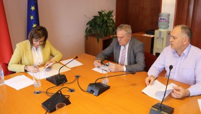 Споразумяха се: БСП, АБВ и "Нормална държава" ще се явят заедно на изборите