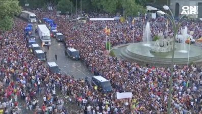 В Мадрид започна световният гей парад