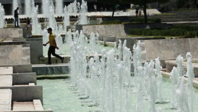 Очаква ни слънчева събота, температурите скачат до 24&deg;C