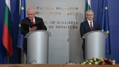 Денков предаде властта на Главчев (СНИМКИ)