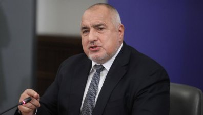 Борисов към Радев: Нечистоплътно е да искаш медиците да дадат прогноза