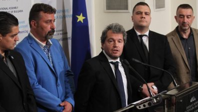 Първият мандат се провали, ИТН обвини "партиите на протеста" в предателство