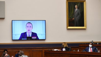 Зукърбърг е бил изслушан от федерална американска агенция