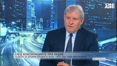 Румен Христов: Кабинетът, без значение дали ще мине или не, ще бъде преходен