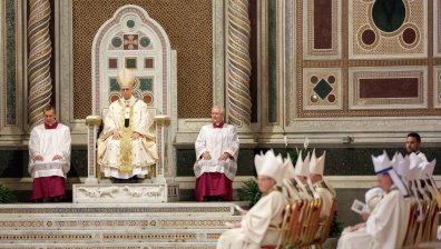 Първият американски папа официално поема властта в Рим (СНИМКИ)