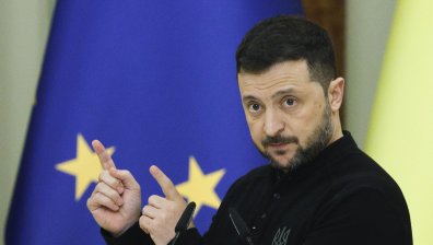 Зеленски: Украйна се нуждае от още оръжия, преди да започне преговори с Русия