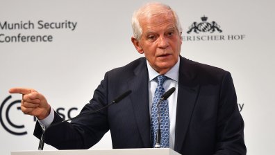 Борел настоя държавите от ЕС спешно да доставят боеприпаси на Украйна
