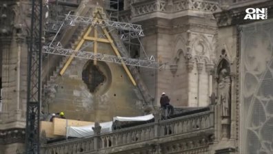Недостиг на майстори ще забави възстановяването на Нотр Дам