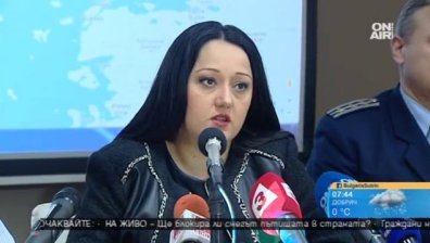 Пълна забрана за движение на всички превозни средства в шест области