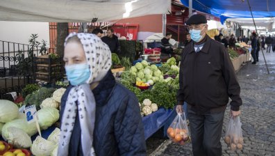 В Турция заради Ковид-19 забраниха пикниците и барбекюта в цялата страна