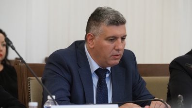МРРБ предупреждава за фалшив имейл от името на министъра