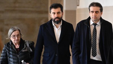 Петков: Оставам в "Продължаваме промяната", правят фалшив скандал