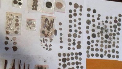 Откриха множество предмети с културно-историческа стойност при акция в София