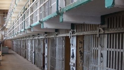 Сериен изнасилвач: Доживотен затвор за българин в Англия