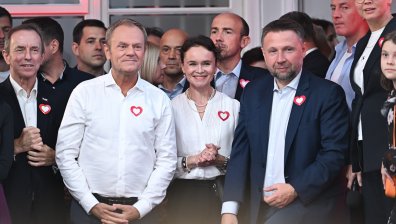 Сложен ребус след изборите в Полша, Доналд Туск празнува второто място