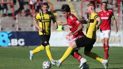 "Ботев" (Пловдив) ще играе бараж за Европа след 0:0 с ЦСКА