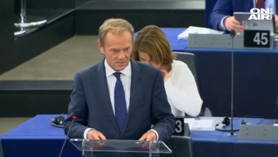 Туск призова за подкрепа към кандидатурата на Урсула фон дер Лайен