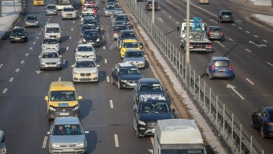 Камери и много полиция по пътищата преди и след празниците