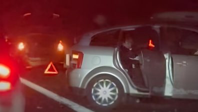 Катастрофа блокира магистрала "Тракия" към Пловдив