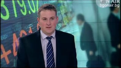 През 2012 има намаление на отпуснатите потребителски кредити