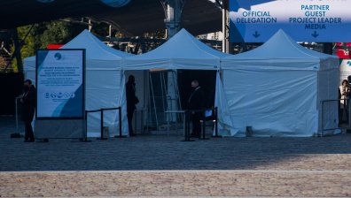 Вариантът Омикрон вече е и във Франция