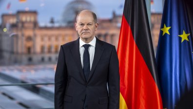 Шолц: Русия се опитва да изтрие цяла Украйна от картата на света