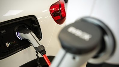 $515 млрд. ще инвестират производителите за разработването на електромобили