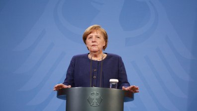 Меркел: Цифровите ваксинационни паспорти вероятно ще са налични преди лятото