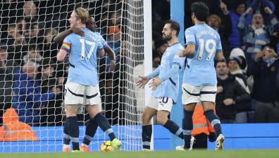 "Ман Сити" тресна с 3:0 "Нотингам" и се върна на победния път 