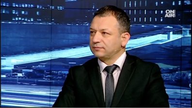 Срещата Помпео-Лавров е вероятен предвестник на Путин-Тръмп, смята експерт
