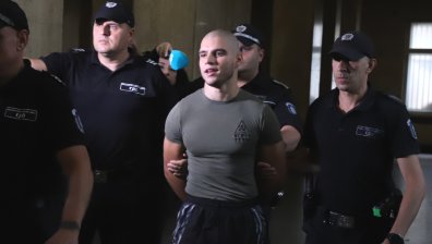 Прокурорският син от Перник обратно в ареста, от обвинението искат най-тежката мярка