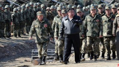 Ким Чен Ун нареди ударно производство на самовзривяващи се дронове