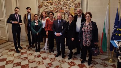 Министър Стоев обсъди във Франция изборите у нас на 14 ноември