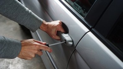 Нова тактика при кражбите на коли - изчезват завинаги
