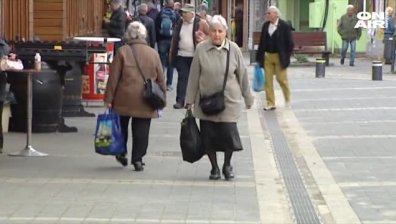 Таванът на пенсиите ще се вдигне на 1200 лв. от  1 юли догодина