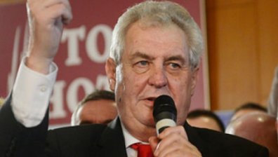 Чешкият президент би подкрепил Доналд Тръмп, ако имаше възможност да гласува
