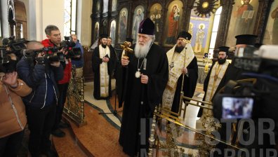 "Великден за всеки" втора година помага на най-бедните пенсионери